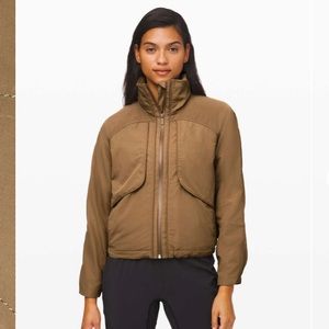 Lululemon Always Effortless Jacket in color frontier size 6